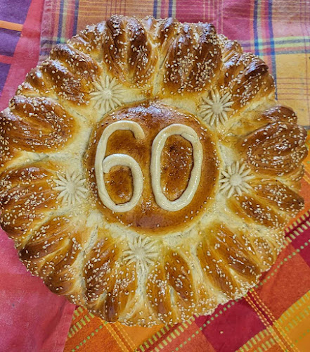 Opinii despre Хлебарница Куси| Пекарна на хляб, домашно производство закуски, сладки, питки по поръчка în Русе - Гастрономия и хотелиерство