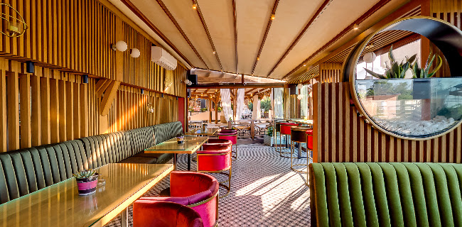 Мартини ресторант и бар - Белица