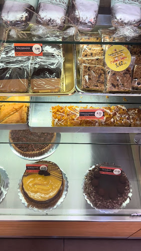 Opinii despre Сладкарница Пчела Опълченска în София - Гастрономия и хотелиерство