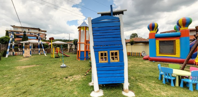 Opinii despre Маракеш клуб, коктейл бар и кафе în Перник - Гастрономия и хотелиерство