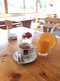 КАФЕ ФРЕШ И БЪРЗА ЗАКУСКА "САРА" - Гастрономия и хотелиерство