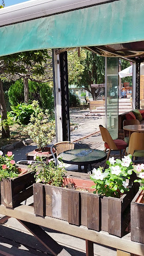 Кафене "Корлеоне"