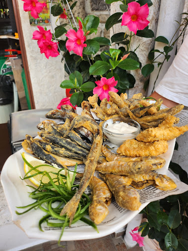 Бистро Старият Созопол - Гастрономия и хотелиерство