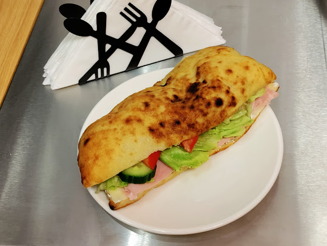 Opinii despre Пица-Кафе & Бар „Европа“ în Севлиево - Гастрономия и хотелиерство