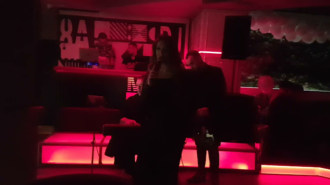 Модера мууд бар