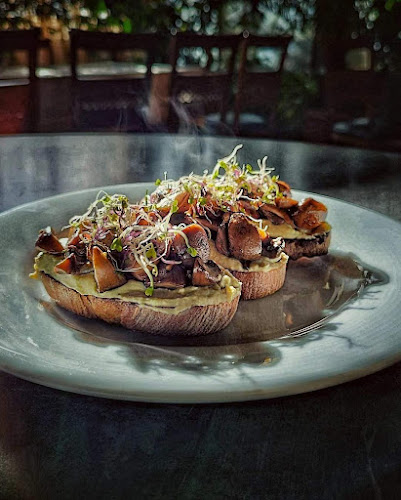 Ресторант градина Бац - Петрич