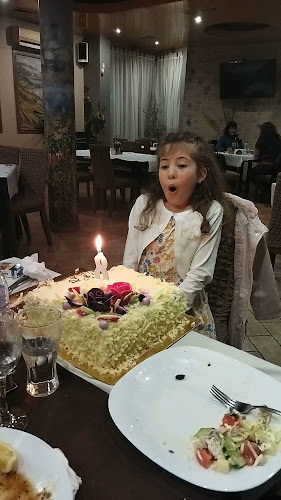 Opinii despre Ресторант "Рио" în Перник - Гастрономия и хотелиерство