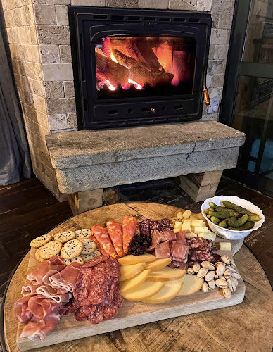 Плевен Център, бул. „Христо Ботев“ 90, 5803 Плевен