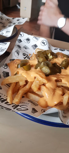 Opinii despre Skapto Burgers, Beers and Fries Shishman în София - Гастрономия и хотелиерство