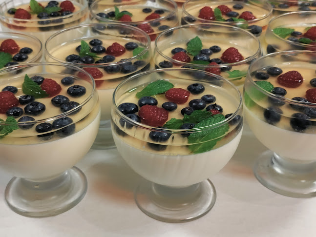 Opinii despre Пица-Кафе & Бар „Европа“ în Севлиево - Гастрономия и хотелиерство