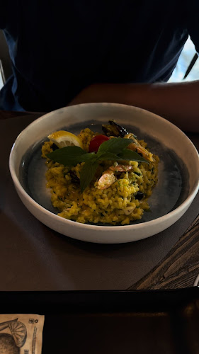 Comentarii opinii despre INCANTO