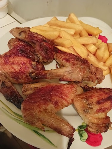 Opinii despre Барът на Гущера - Южен плаж Китен | Коктейли | Вкусна Храна | Морска храна în Китен - Гастрономия и хотелиерство