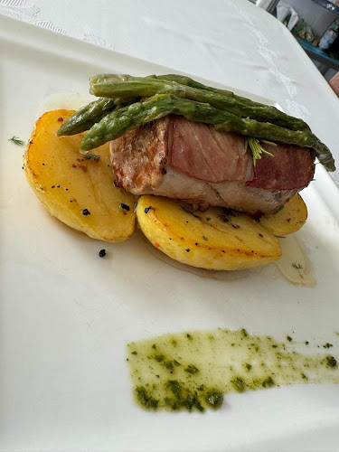 Comentarii opinii despre Ресторант Рибарника