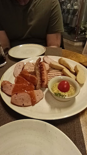 Opinii despre Бирария Jägerhof - Пловдив în Пловдив - Гастрономия и хотелиерство