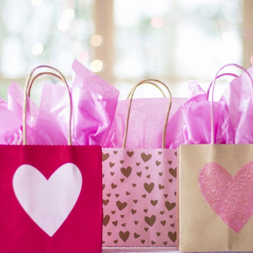 Opinii despre Бутик за Цветя Емоция în София - Гастрономия и хотелиерство