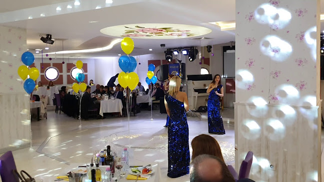 Прогрес, пл. „Севтополис“ 1, 6100 Казанлък