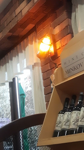 Механа Дървеното - Гастрономия и хотелиерство