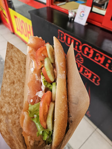 Opinii despre Emi's Burger & Duner în Троян - Гастрономия и хотелиерство