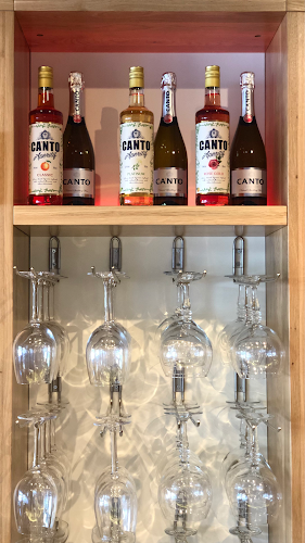 Гръцки кварталОдесос, бул. „Сливница“ 7, 9000 Варна