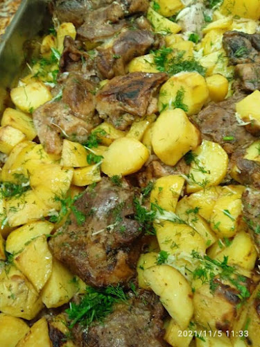 Център, ул. „Екзарх Йосиф" 1, 5980 Червен бряг