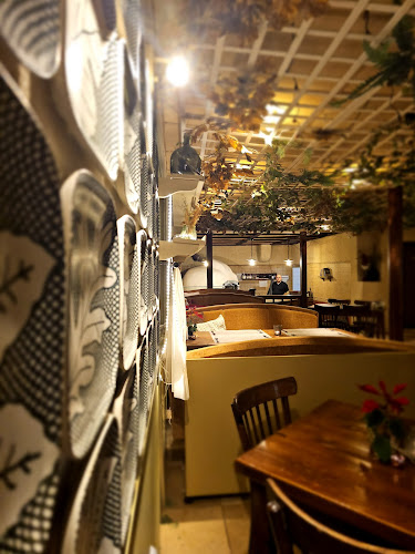 Ресторант ВКЪЩИ, ЛевскиПриморски, ул. „Васил Петлешков“ 18, 9010 Варна