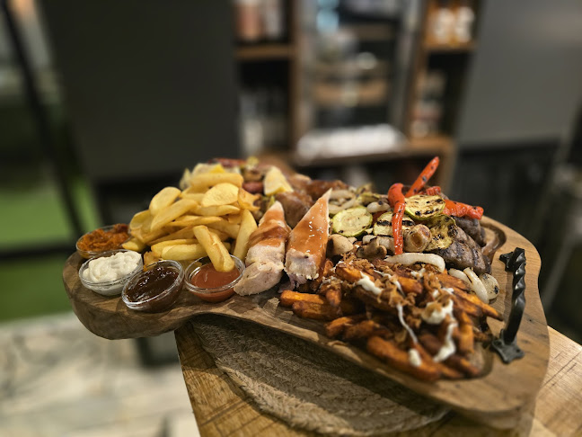 Opinii despre Ловна среща în Драгоман - Гастрономия и хотелиерство