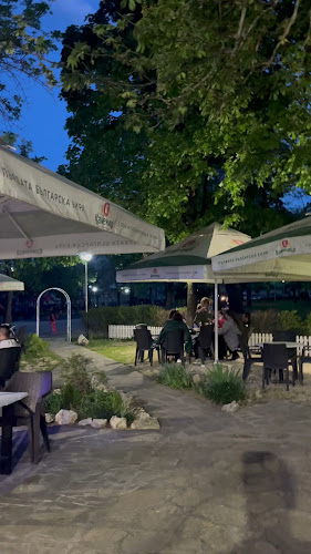 Кафене Протон - Гастрономия и хотелиерство