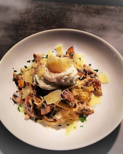 Ресторант градина Бац - Гастрономия и хотелиерство