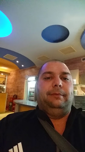 Пицария Роял гр. Кюстендил - Гастрономия и хотелиерство