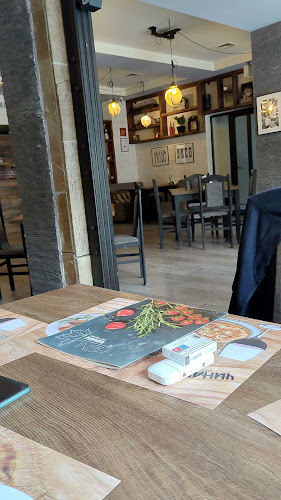 Opinii despre Чинара în Асеновград - Гастрономия и хотелиерство