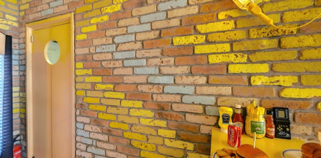 Skapto Burgers, Beers and Fries Shishman - София