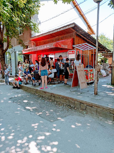 Emi's Burger & Duner - Гастрономия и хотелиерство