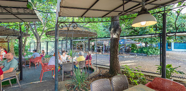 Мистрал - Гастрономия и хотелиерство