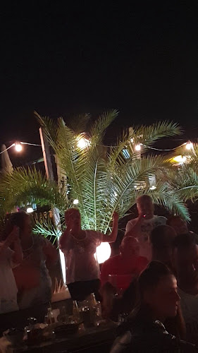 Център, ул. „Ропотамо“ 26, 8130 Созопол