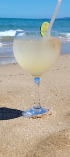 Comentarii opinii despre Beach Bar&Grill Color