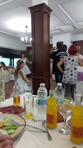 Люляка - Гастрономия и хотелиерство