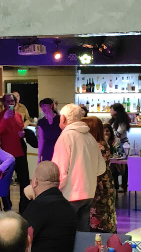 Сопрано - Гастрономия и хотелиерство