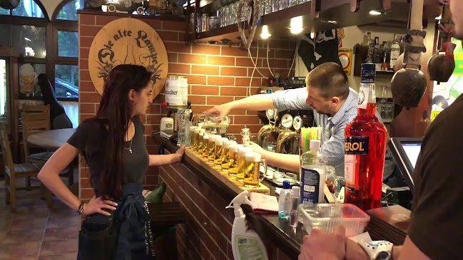 Opinii despre Die Alte Lampe - Deutsche Bier Stube în София - Гастрономия и хотелиерство