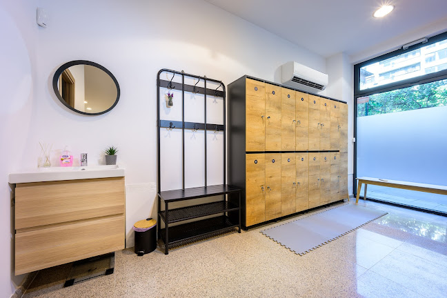 Opinii despre Рефомър пилатес студио Mindset Reformer Pilates în Пловдив - Гастрономия и хотелиерство