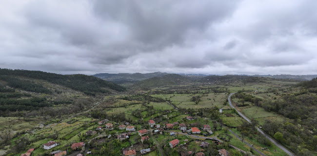 Opinii despre Кафе-аператив Глобус în Момчилград - Гастрономия и хотелиерство