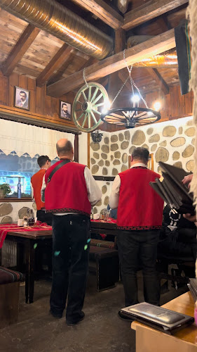 Opinii despre БЪРДАРЕВА МЕХАНА/BARDAREVA MEHANA în Банско - Гастрономия и хотелиерство