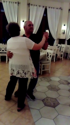 Хитър Петър - Гастрономия и хотелиерство