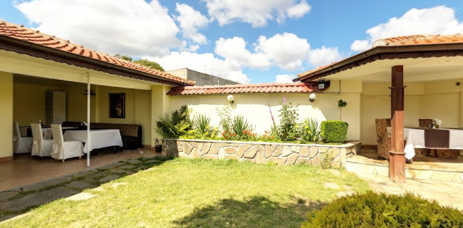 Opinii despre Ресторант-градина Казабланка în Перник - Гастрономия и хотелиерство