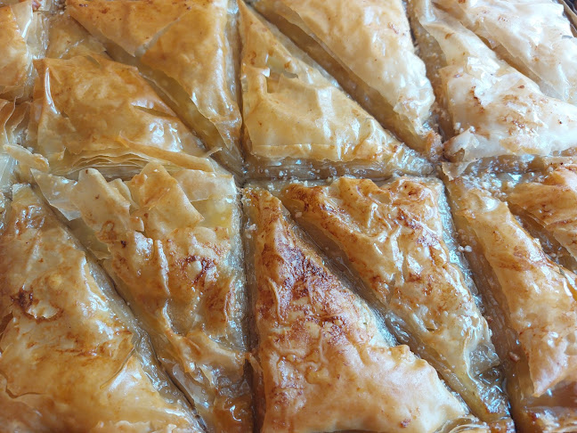 Бистро Криссена - Гастрономия и хотелиерство