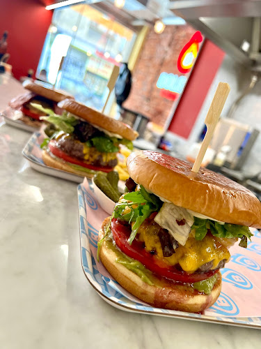 Opinii despre Болеро Фитбургер în София - Гастрономия и хотелиерство