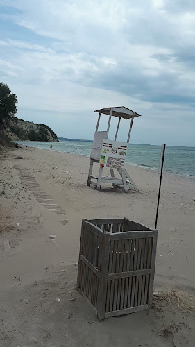 Opinii despre PIRATES Bar and Food în Каварна - Гастрономия и хотелиерство