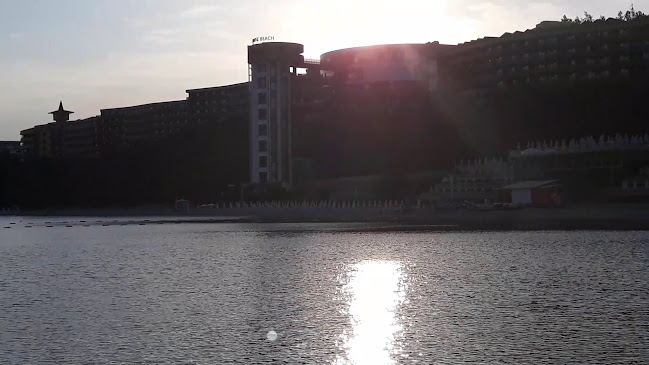 Fish Restaurant Levant Beach - Елените