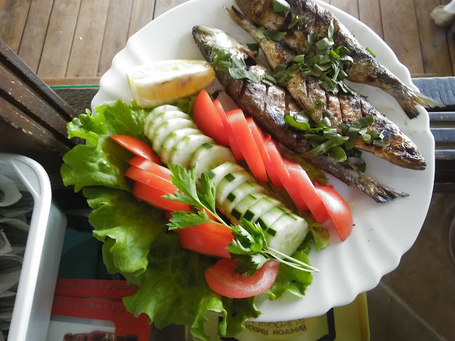 Ресторант край Реката - Гастрономия и хотелиерство