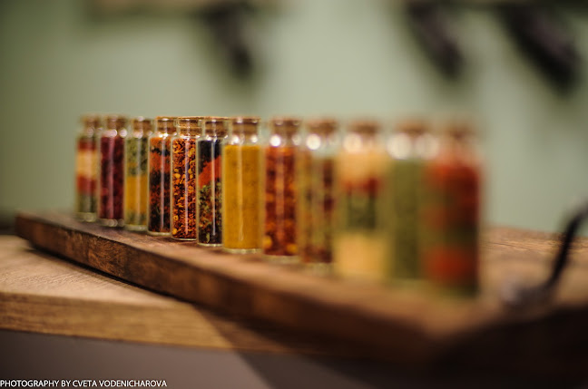 Подправките на Еди и Дима - Гастрономия и хотелиерство