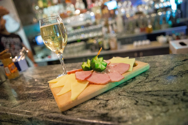 Comentarii opinii despre Coffee Corner